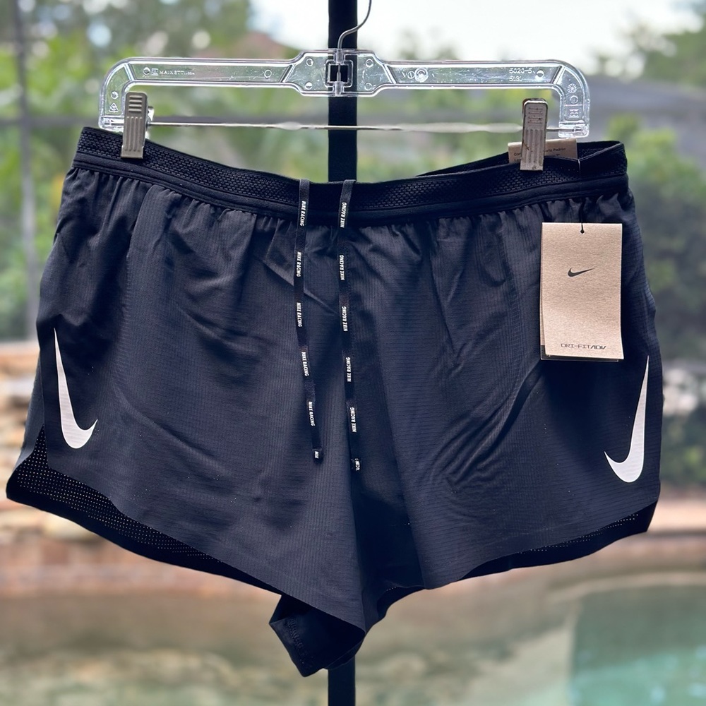 NIKE MENS AEROSWIFT 2” RUNNING SHORTS CJ7837-010 (L)